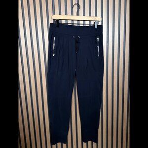 Raffaello Rossi Pants 36 Womens Black Pocket Zip Joggers Candy Stretch